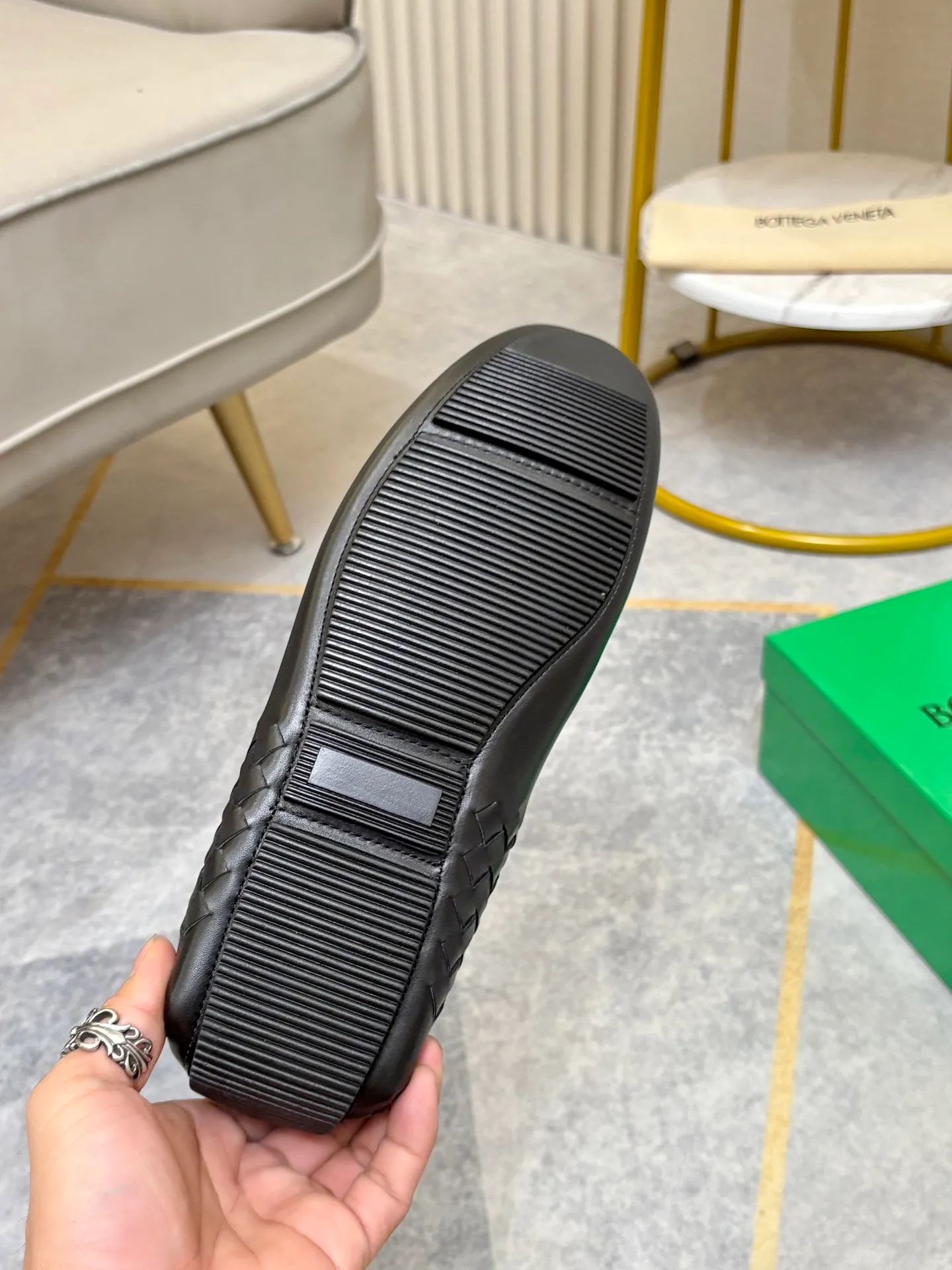 P420💰 (Niu Li + Niu Pad) [BV] The latest hot style‼ ️Casual men's shoes, uppers imported first-layer cowhide ➕Full imported cowhide lining✔️Exquisite workmanship, excellent foot feel, special rubber soles✔️, cool and fashionable, the latest fashion, fashionable outsole, hurry up.  Code number: 38-44 (can be customized to 37.45, non-refundable)